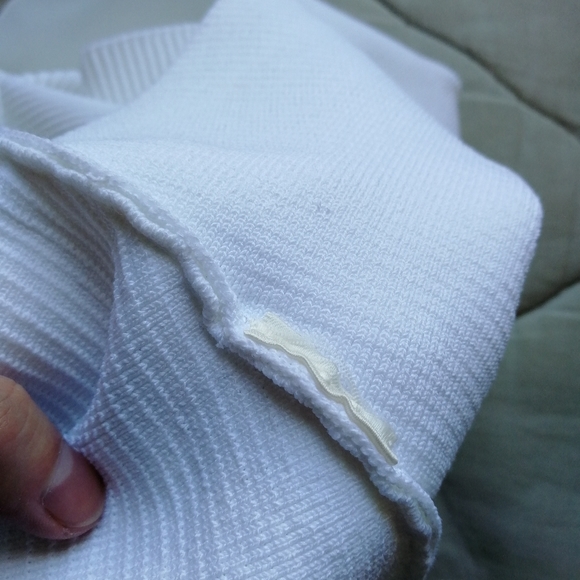 OLD - BABATON Sculpt Knit Polo Top White Cropped XL Aritzia - Picture 7 of 8